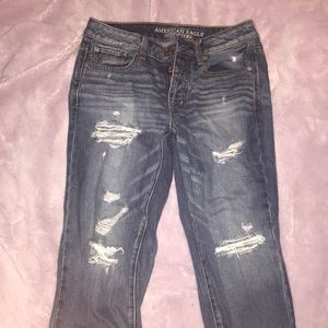 Medium wash Boyfriend jeans
